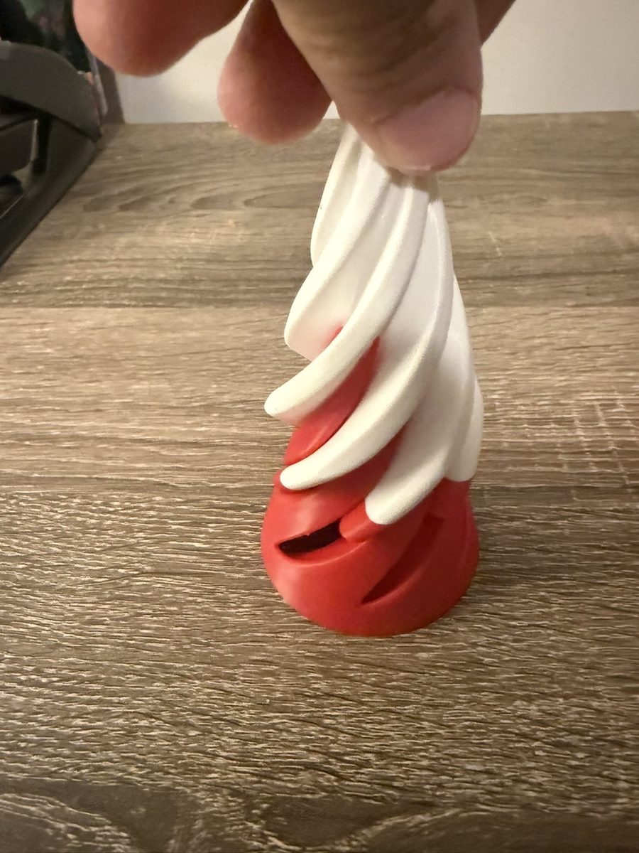 Red and white twisted spiral tree